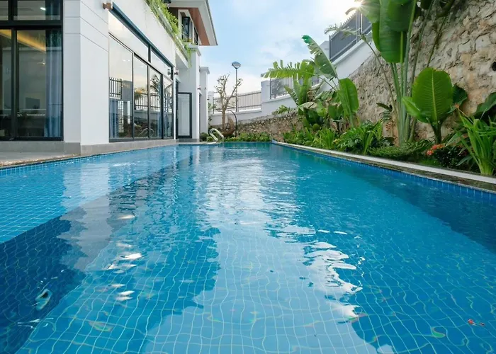 Chuoi Flc 5 Ngu - Sang Trong - Dang Cap Villa